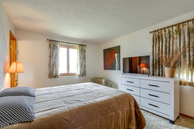 317 E Linwood Avenue, Akron, OH 44301
