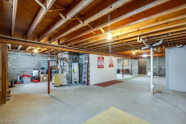317 E Linwood Avenue, Akron, OH 44301