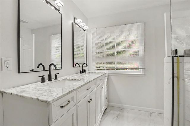 2710 Abbottswell Drive, Johns Creek, GA 30022