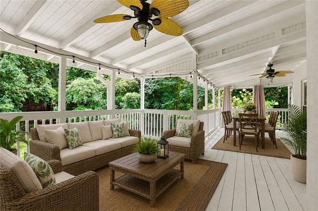 2710 Abbottswell Drive, Johns Creek, GA 30022