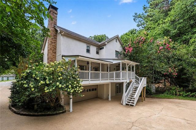 2710 Abbottswell Drive, Johns Creek, GA 30022