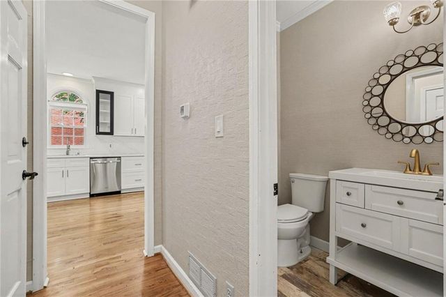 2710 Abbottswell Drive, Johns Creek, GA 30022
