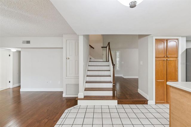 8328 CROSSWICKS DRIVE, Orlando, FL 32819