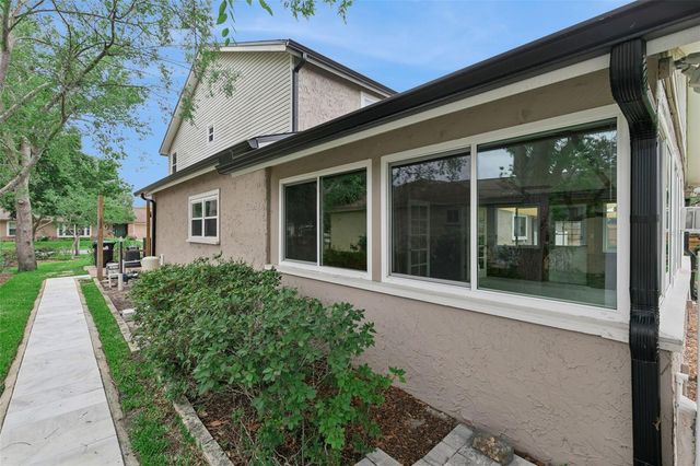 8328 CROSSWICKS DRIVE, Orlando, FL 32819
