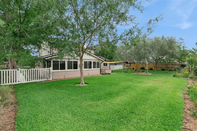 8328 CROSSWICKS DRIVE, Orlando, FL 32819