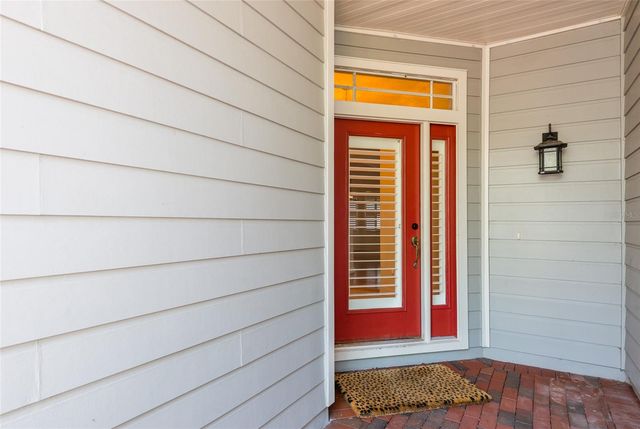 2876 BAYSHORE TRAILS DRIVE, Tampa, FL 33611