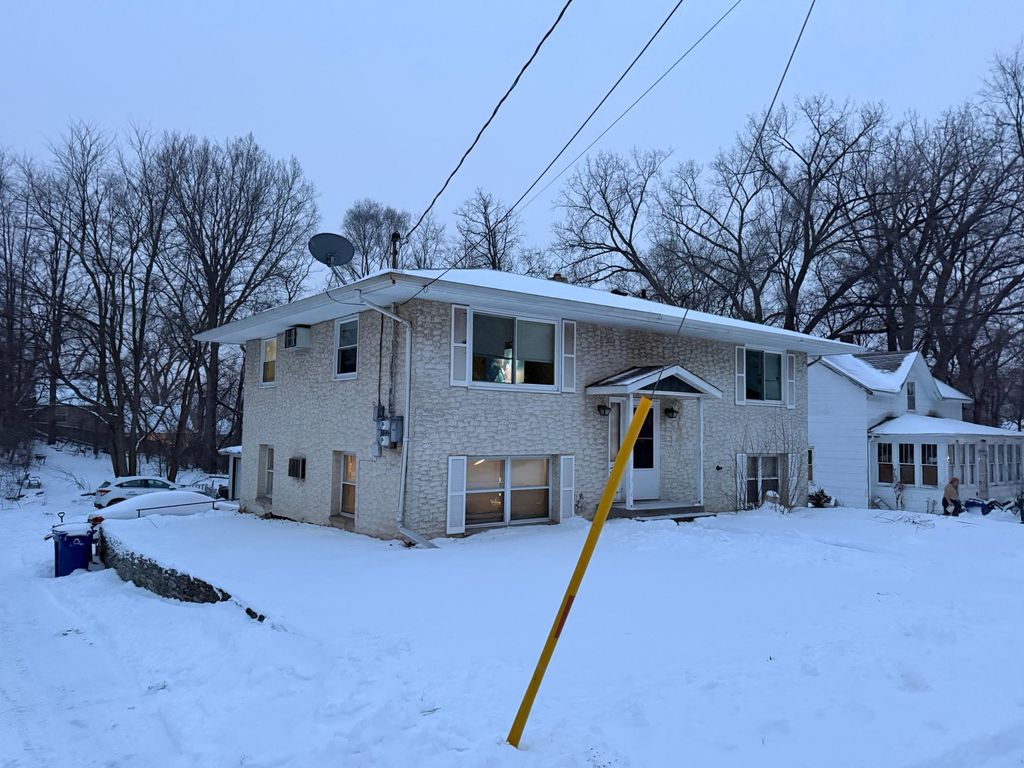 380 Larpenteur Avenue E, Saint Paul, MN 55117 — exterior