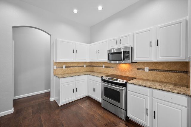 2204 Windcastle Drive, Mansfield, TX 76063