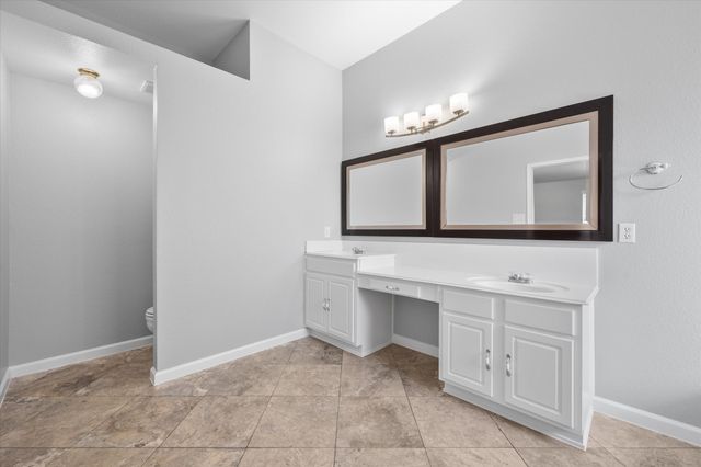 2204 Windcastle Drive, Mansfield, TX 76063