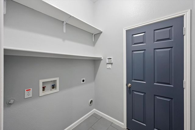 2204 Windcastle Drive, Mansfield, TX 76063