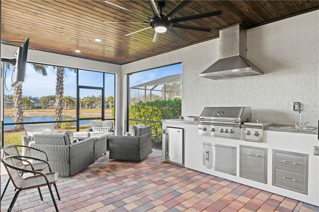 17039 Oakstead DR, Alva, FL 33920