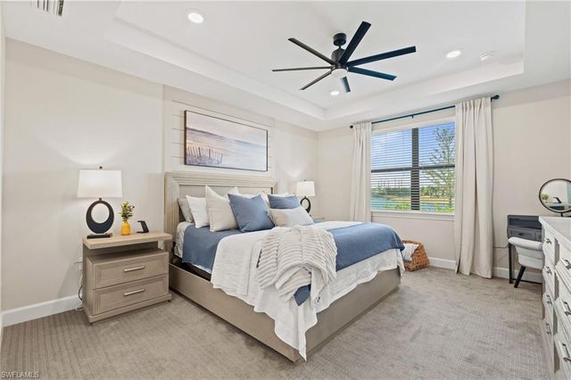 17039 Oakstead DR, Alva, FL 33920