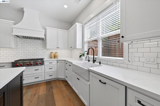 5830 Dresslar Cir, Livermore, CA 94550