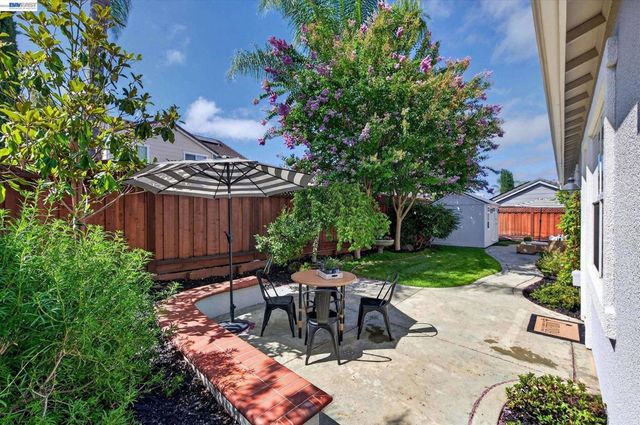 5830 Dresslar Cir, Livermore, CA 94550