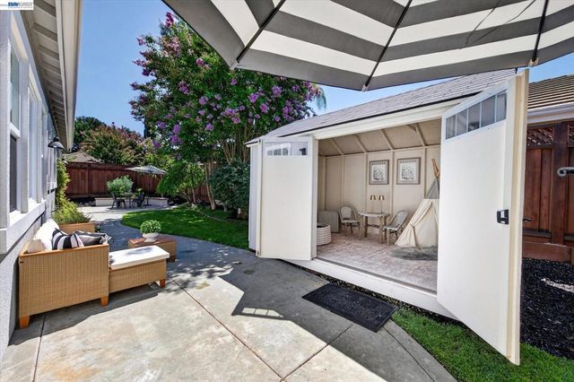 5830 Dresslar Cir, Livermore, CA 94550
