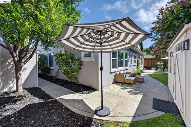5830 Dresslar Cir, Livermore, CA 94550