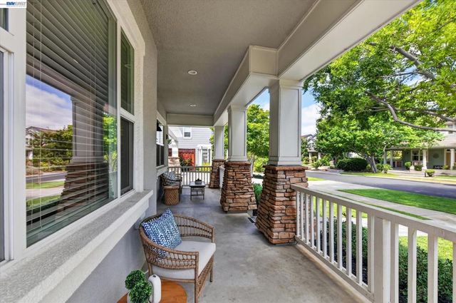 5830 Dresslar Cir, Livermore, CA 94550
