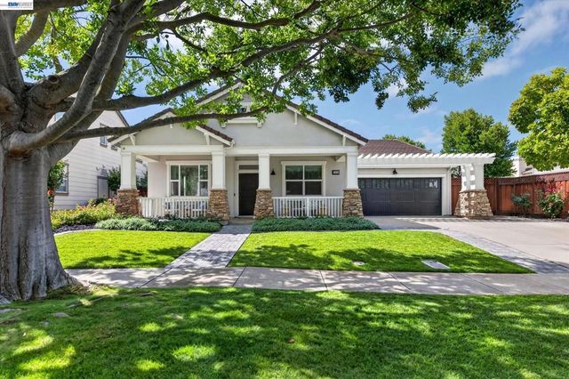 5830 Dresslar Cir, Livermore, CA 94550