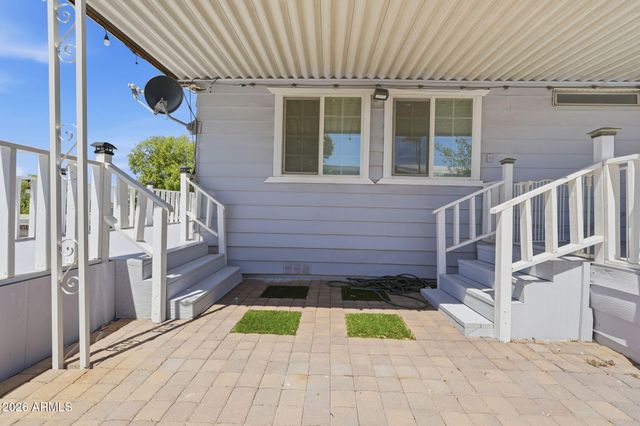 1621 E Villa Rita Drive, Phoenix, AZ 85022
