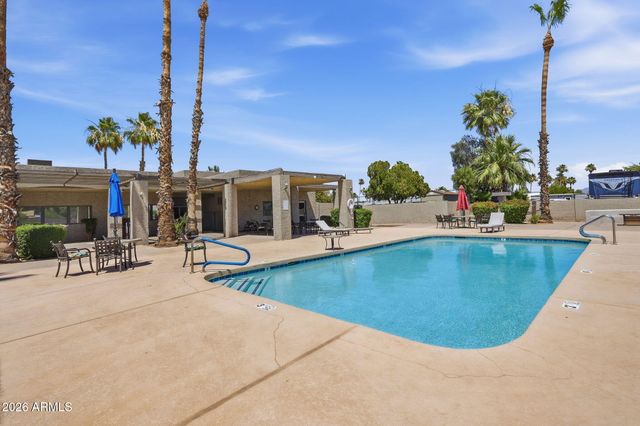 1621 E Villa Rita Drive, Phoenix, AZ 85022