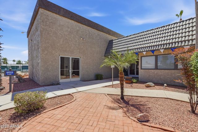 1621 E Villa Rita Drive, Phoenix, AZ 85022