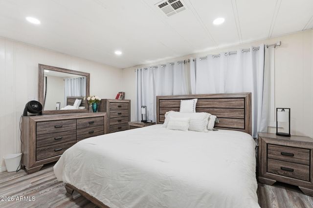 1621 E Villa Rita Drive, Phoenix, AZ 85022