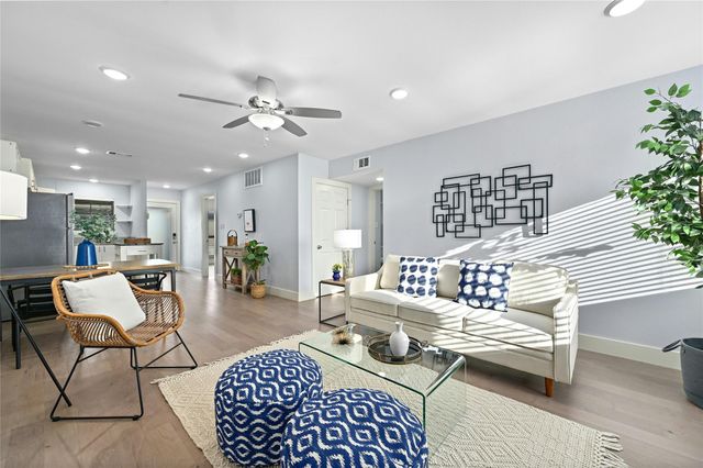 909 Reinli ST 228, Austin, TX 78751