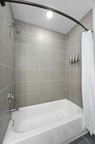 909 Reinli ST 228, Austin, TX 78751