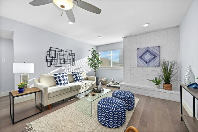 909 Reinli ST 228, Austin, TX 78751