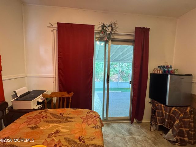7 Chelsea Drive, Whiting, NJ 08759