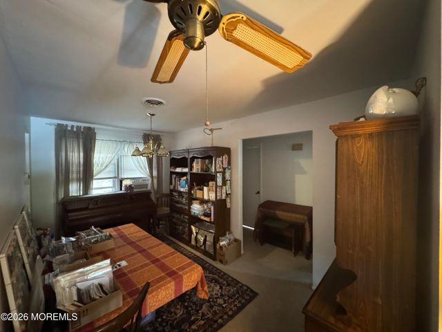 7 Chelsea Drive, Whiting, NJ 08759
