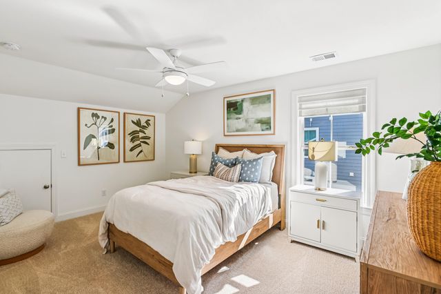 455 Eagleview Drive, Moncks Corner, SC 29461