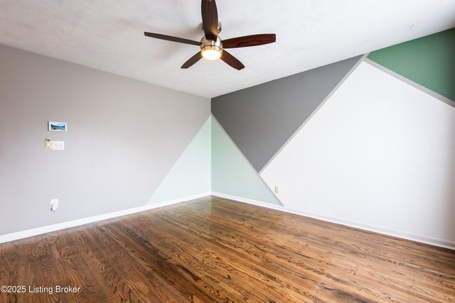 311 Oxford Ln, Louisville, KY 40229