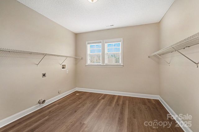 1221 Jade Glen Drive, Charlotte, NC 28262