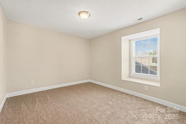 1221 Jade Glen Drive, Charlotte, NC 28262