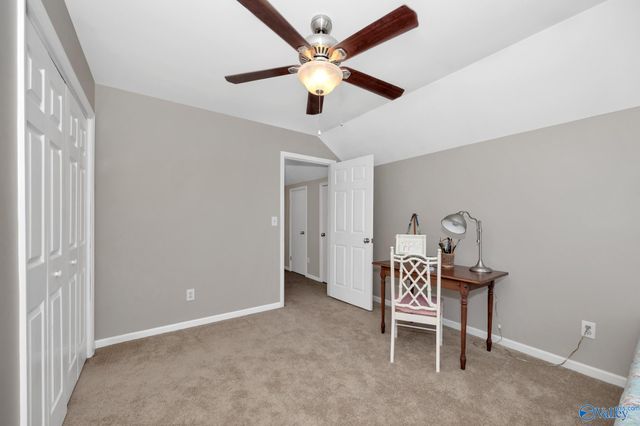 5012 Frankford Drive SE, Owens Cross Roads, AL 35763