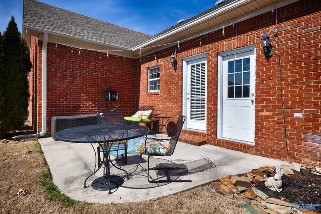 5012 Frankford Drive SE, Owens Cross Roads, AL 35763