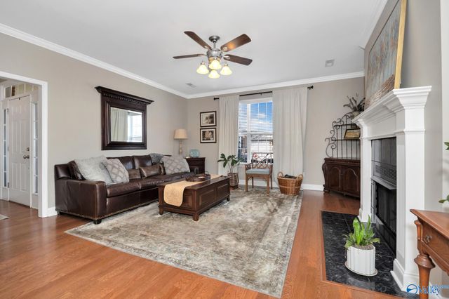 5012 Frankford Drive SE, Owens Cross Roads, AL 35763