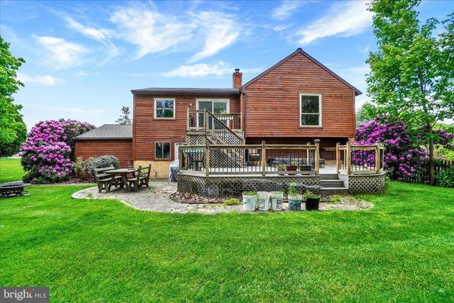 112 NICHOLAS RD, Lancaster, PA 17603