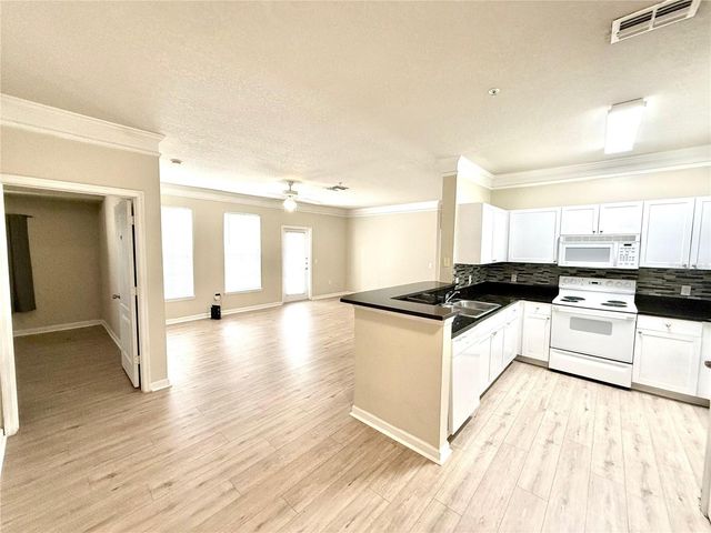8842 VILLA VIEW CIRCLE 307, Orlando, FL 32821