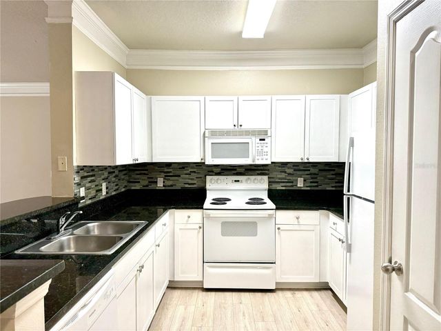 8842 VILLA VIEW CIRCLE 307, Orlando, FL 32821