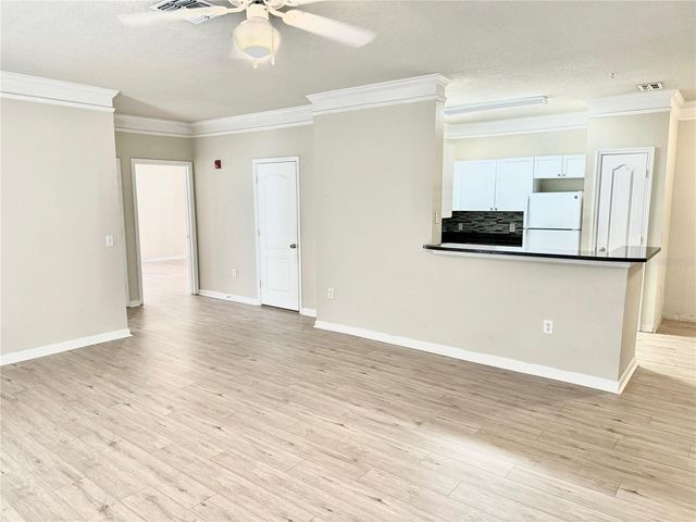 8842 VILLA VIEW CIRCLE 307, Orlando, FL 32821