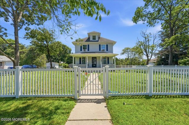 496 W Park Avenue, Ocean Twp, NJ 07755