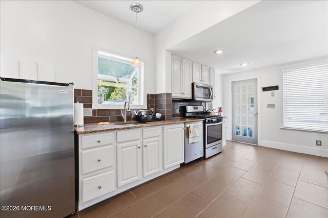 496 W Park Avenue, Ocean Twp, NJ 07755