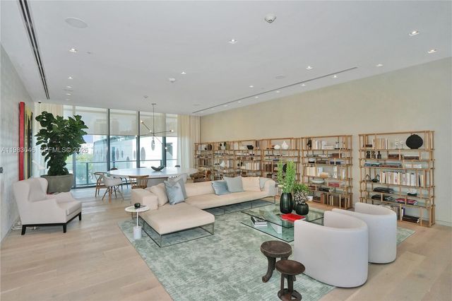 3131 NE 7th Ave 304, Miami, FL 33137