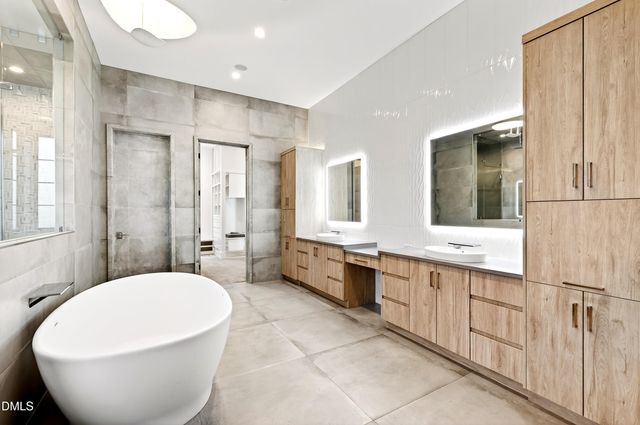 1445 Bailey Hill Drive, Raleigh, NC 27614