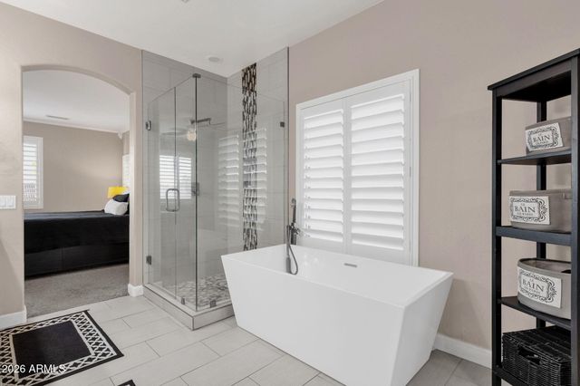 10464 E MEDINA Avenue, Mesa, AZ 85209