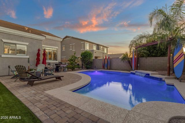 10464 E MEDINA Avenue, Mesa, AZ 85209