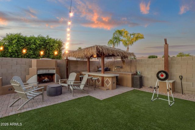 10464 E MEDINA Avenue, Mesa, AZ 85209