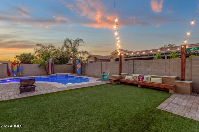 10464 E MEDINA Avenue, Mesa, AZ 85209